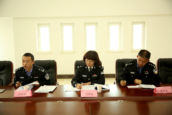 刘琳丽副院长主持召开会议安排部署近期重点工作