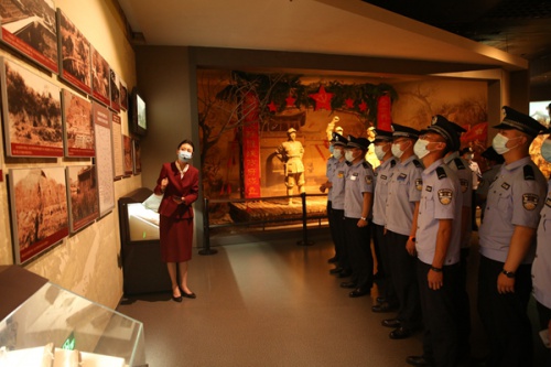 院团委组织团员代表赴甘肃省博物馆开展主题团日活动