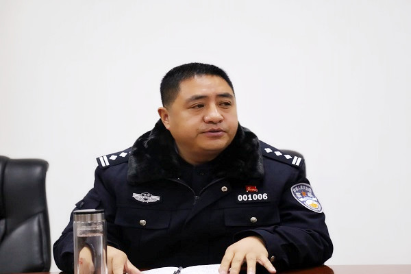 学院召开元旦春节期间安保维稳工作会议