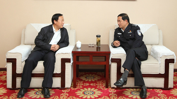 苗发副院长赴云南警官学院考察学习