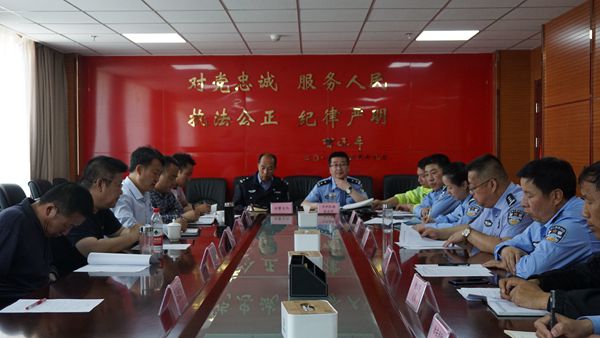 治安系部分教师赴兰州中川机场公安局调研