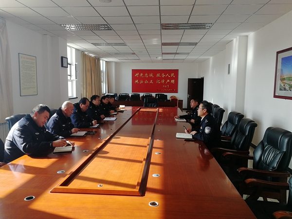 坚决贯彻落实全省安全稳定工作视频会议精神，以高度政治责任感抓好学院安全稳定工作