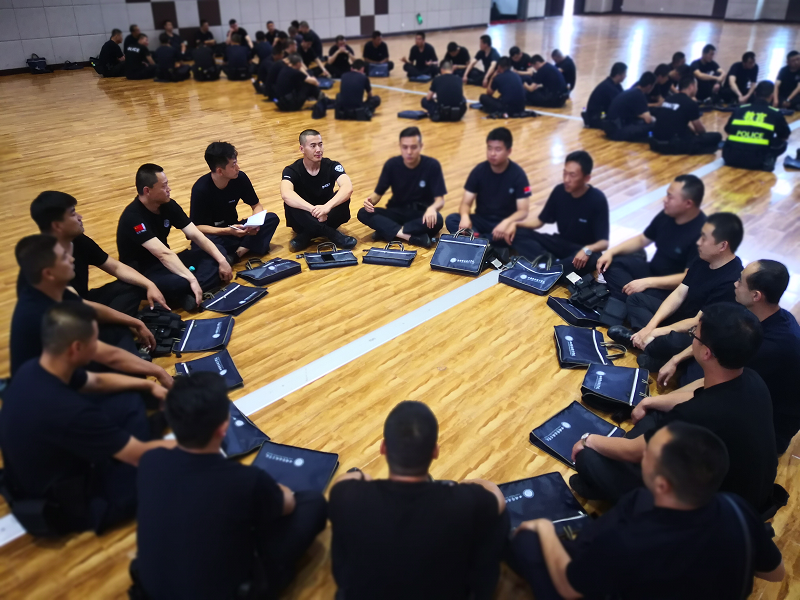 平凉市人社局局长是谁_平凉市人事局_平凉市人设局
