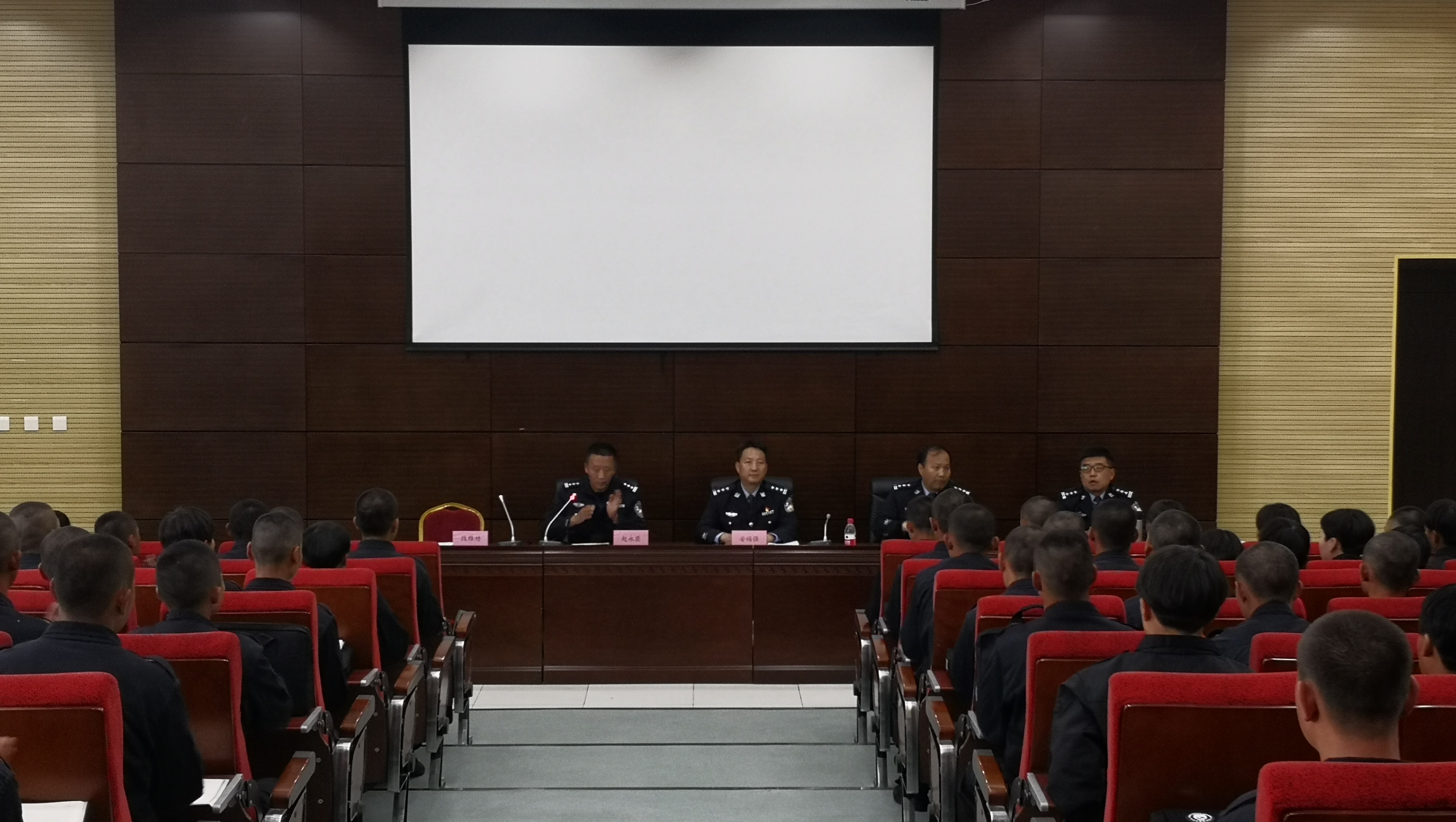 微信图片_20191111092805 - 副本.jpg