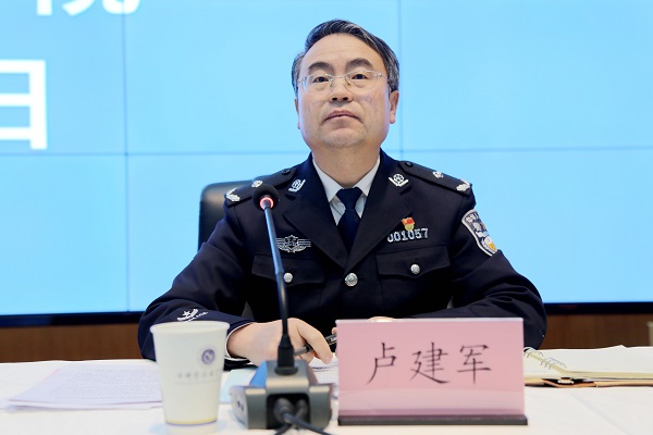 甘肃警察职业学院校长图片