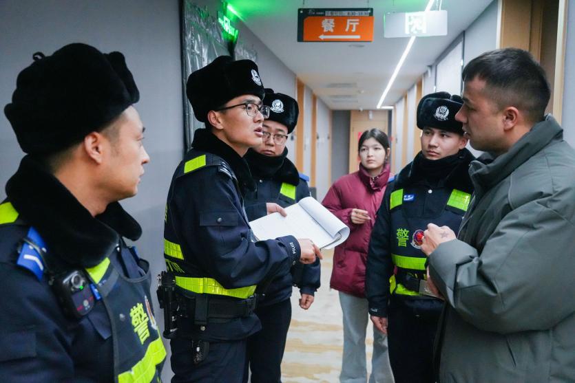 图片2.jpg