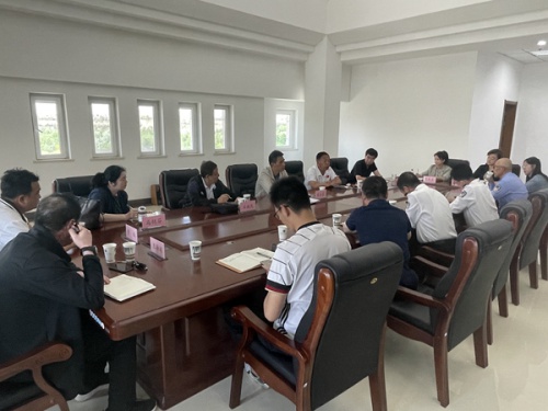 省教育厅体卫艺处处长侯洪雷一行莅临我院检查指导大运会场地场馆建设改造工作