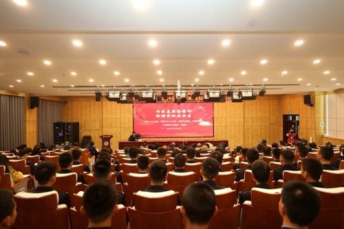 我院师生参加全省高校“传承红色基因  学思践悟中国共产党人精神谱系” 示范性宣讲会