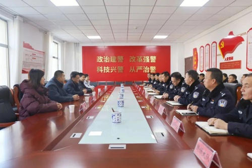 学院教师团队赴张家川县公安局开展送教活动