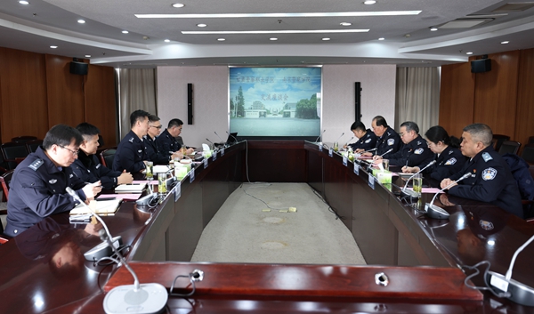 1709445490325449.jpg 2南京警院座谈.jpg