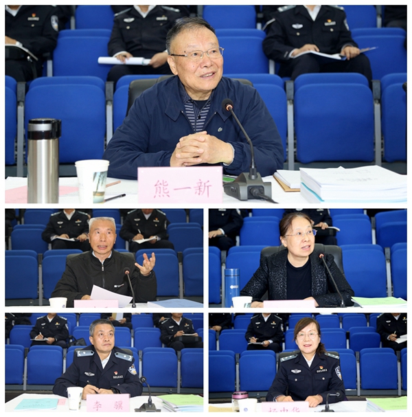 1684137510284999.jpg 2.评委5张.jpg